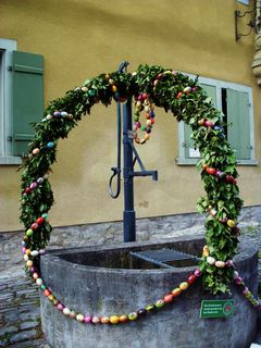 Osterbrunnen in Sulzfeld